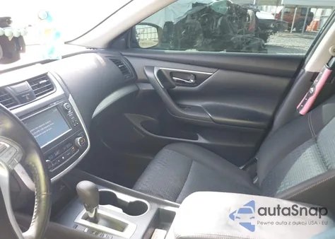 2016 Nissan Altima 2.5 Sv z USA, uszkodzony, nr VIN 1N4AL3AP9GC113985